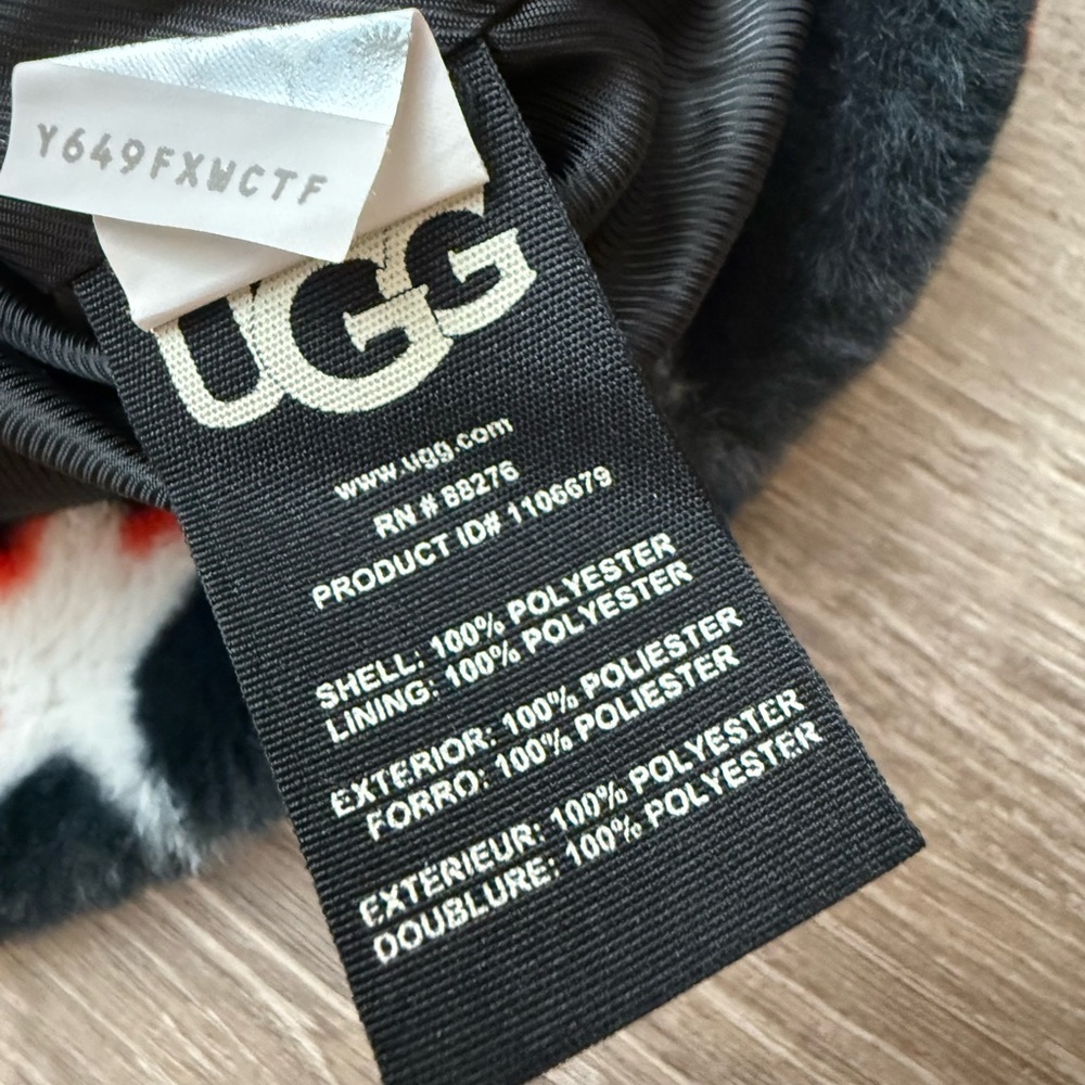 UGG Mandy Star Faux Fur Jacket Large - Picture 8 of 8